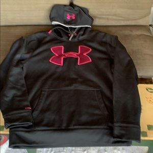 Under Armour Hoodie black w/ fuchsia